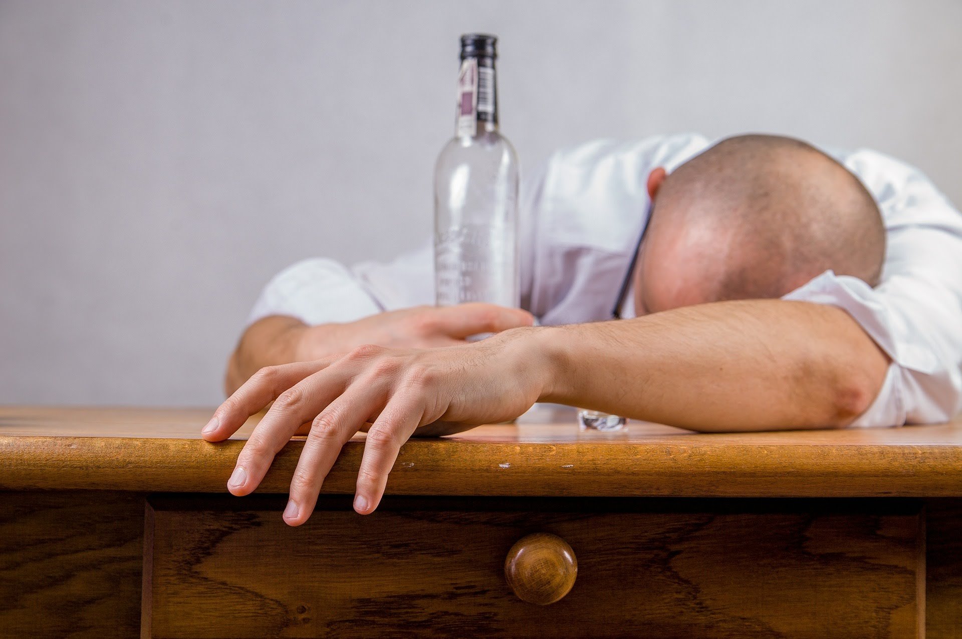 Лечение больных алкоголизмом или заговор от пьянства